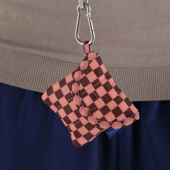 NWT Baggu Puffy Earbuds Case - Pink Brown Check - Picture 3 of 3